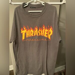 Medium Men’s Gray Thrasher Shirt.
